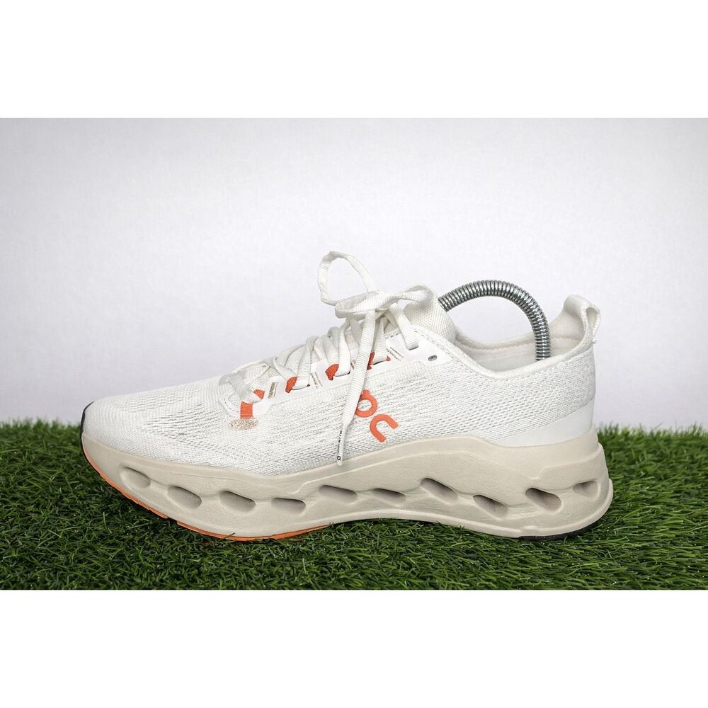 On Running Cloudmonster Women’s Size 8 White Coral Running Shoes CloudTec Helion